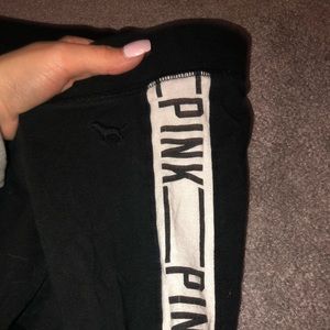 Black stripped logo Victoria Secret:Pink leggings